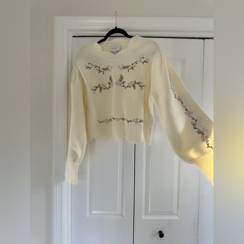 Floral sweater sweater